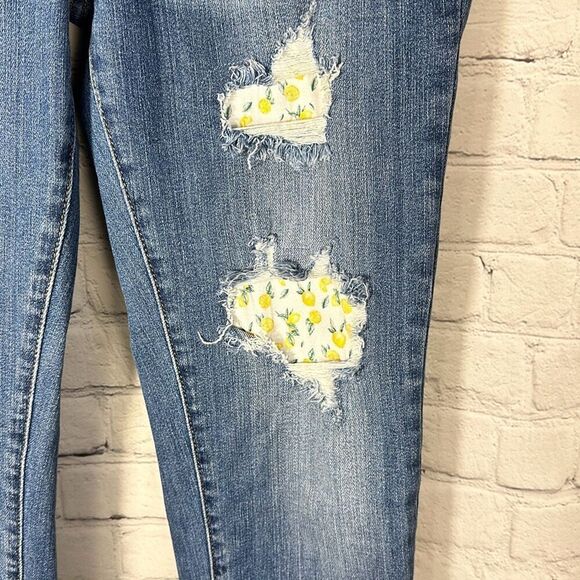 Judy Blue Lemon Patch High Waist Skinny Jeans Style 88233 size 7/28 - Picture 3 of 12
